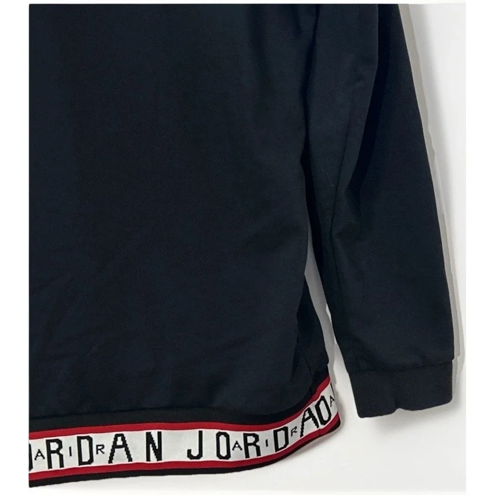Mens AIR Jordan Sport Dri-FIT Pullover Hoodie Black/White Size M AR2252-010 NICE